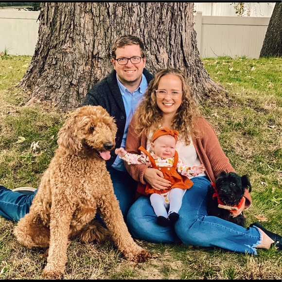 Meet Your Posher! - Picture 1 of 1